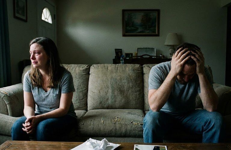 İhanetin Anatomisi: Yıkımdan Yeniden İnşaya Sadakatsizlik ve Terapi